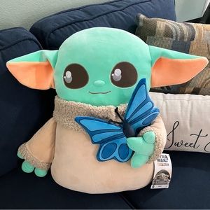 Disney Star Wars | Ginormous Plush Grogu “The Child” from Mandalorian